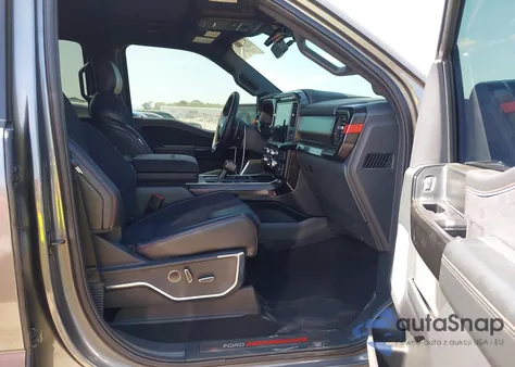 2024 Ford F-150 Raptor z USA, uszkodzony, nr VIN 1FTFW1RJ6RFB90486